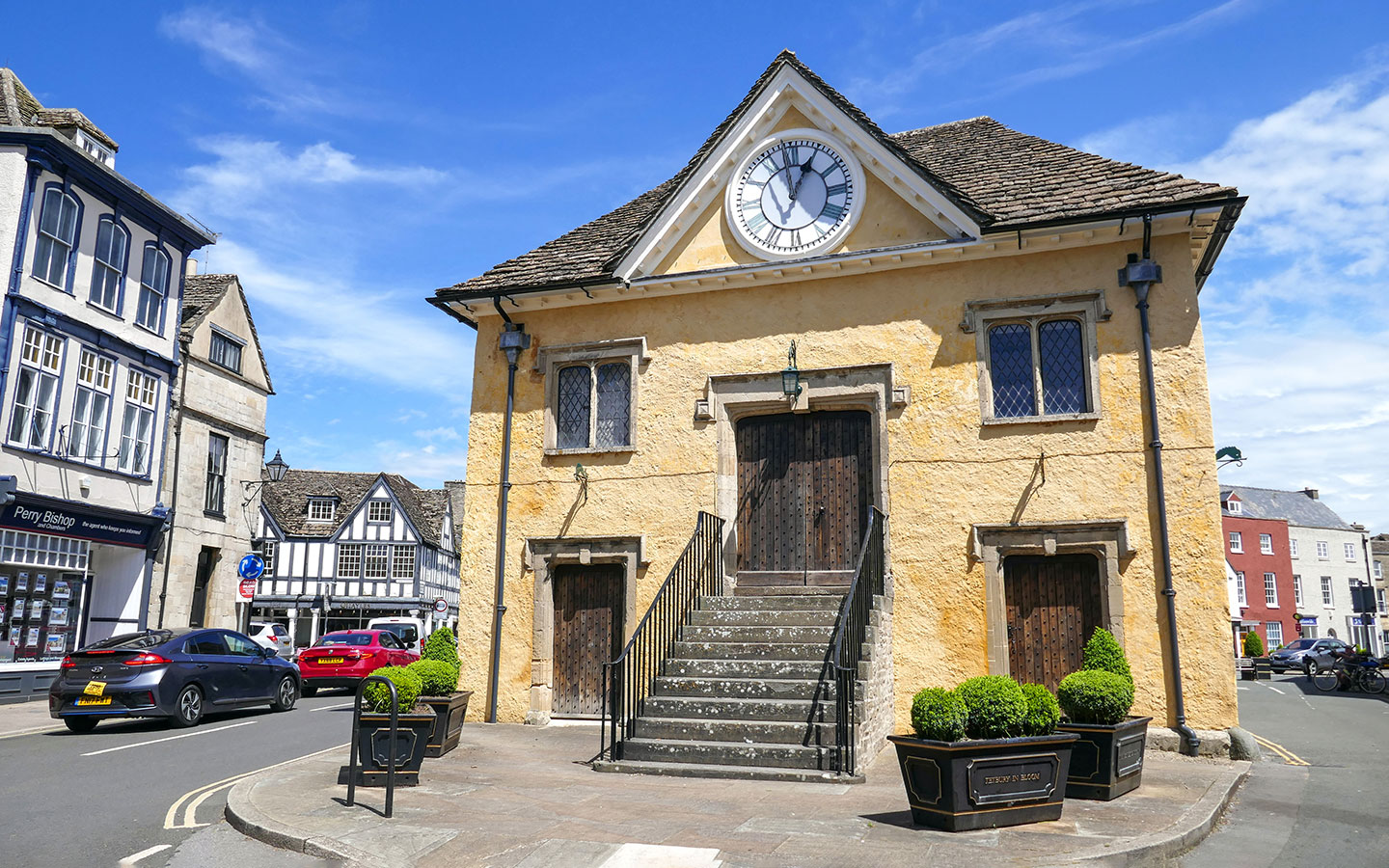 Tetbury